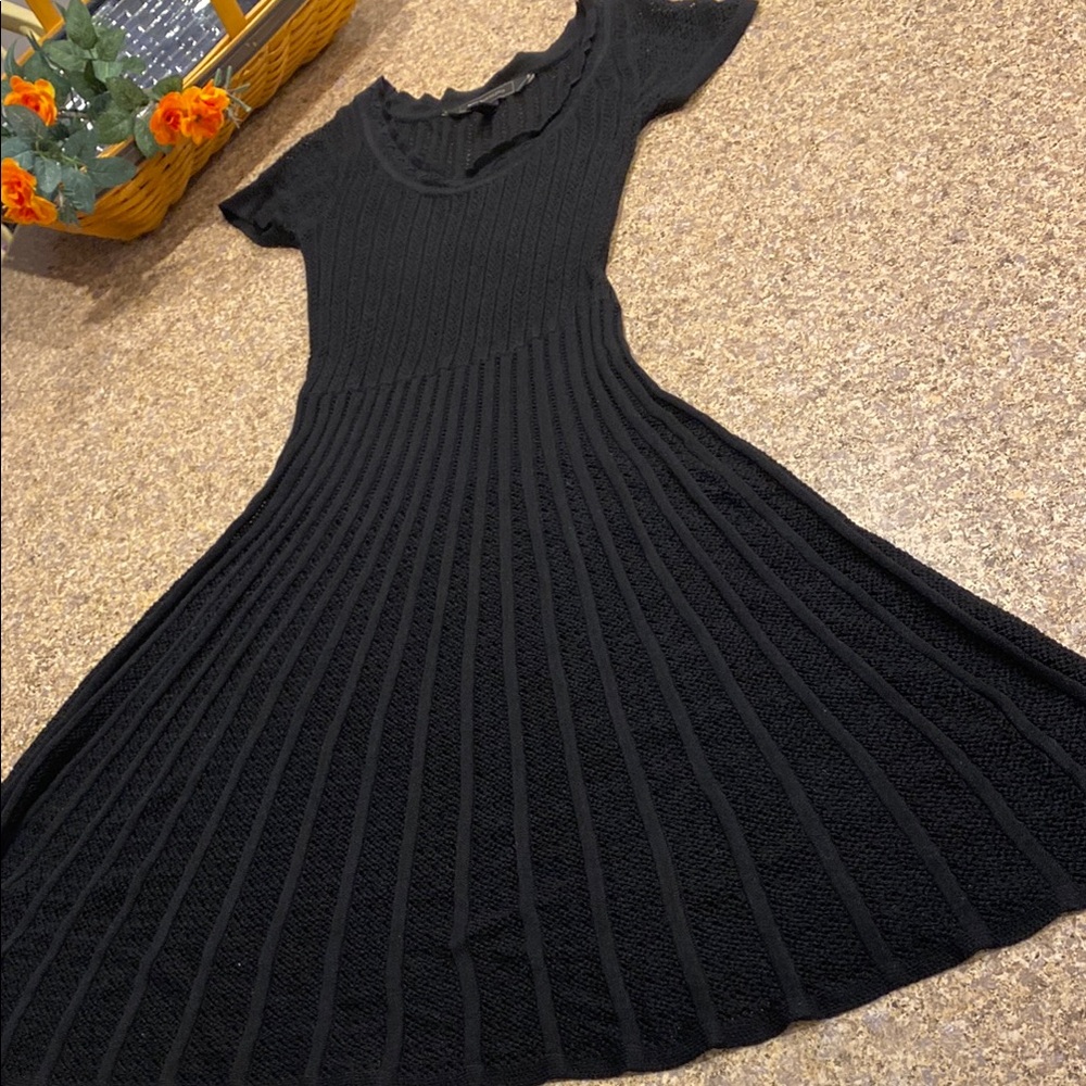 BCBGMAXAZRIA Black Short Sleeve Dress XXS See Through Holes